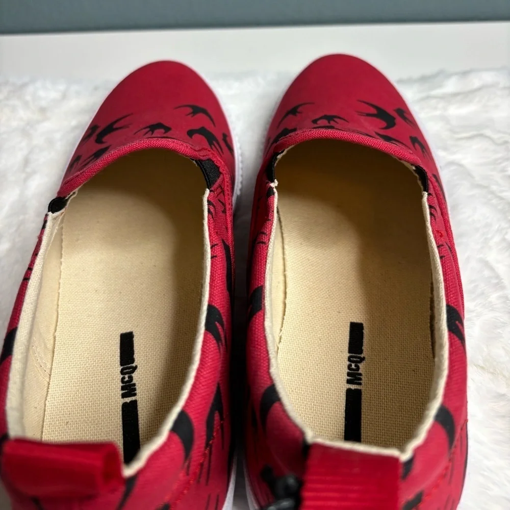NIB MCQ by Alexander McQueen Unisex Swallow Slip-On Sneakers Red EU 41